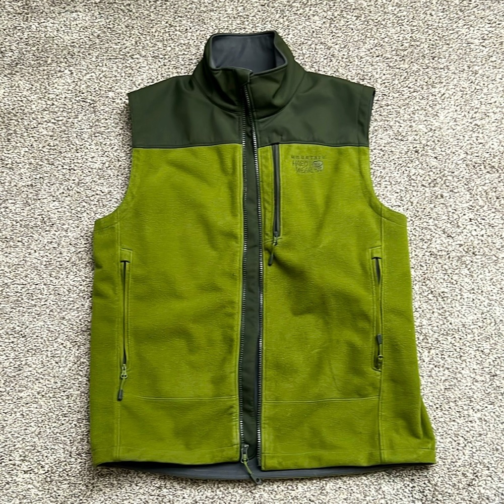 Mountain Hardware Vest